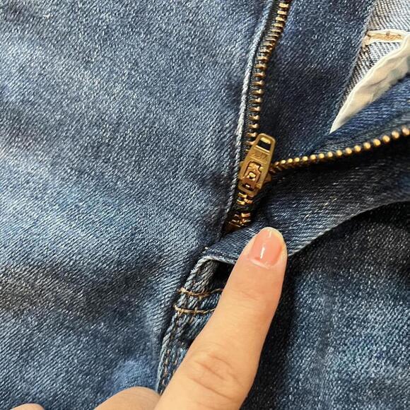 MOTHER The Hustler Ankle Fray in Home Movies - Picture 3 of 8